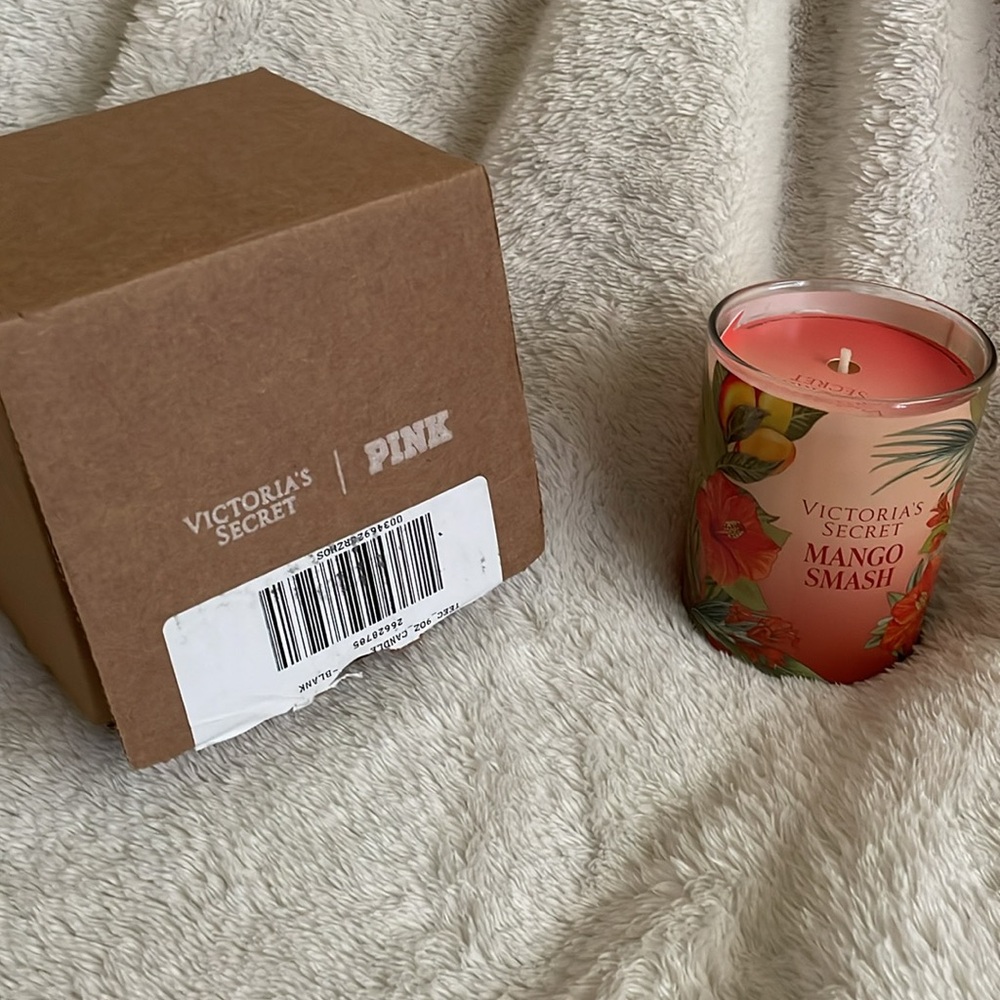 Victoria’s Secret Mango Smash scented SINGLE WICK CANDLE 9 oz